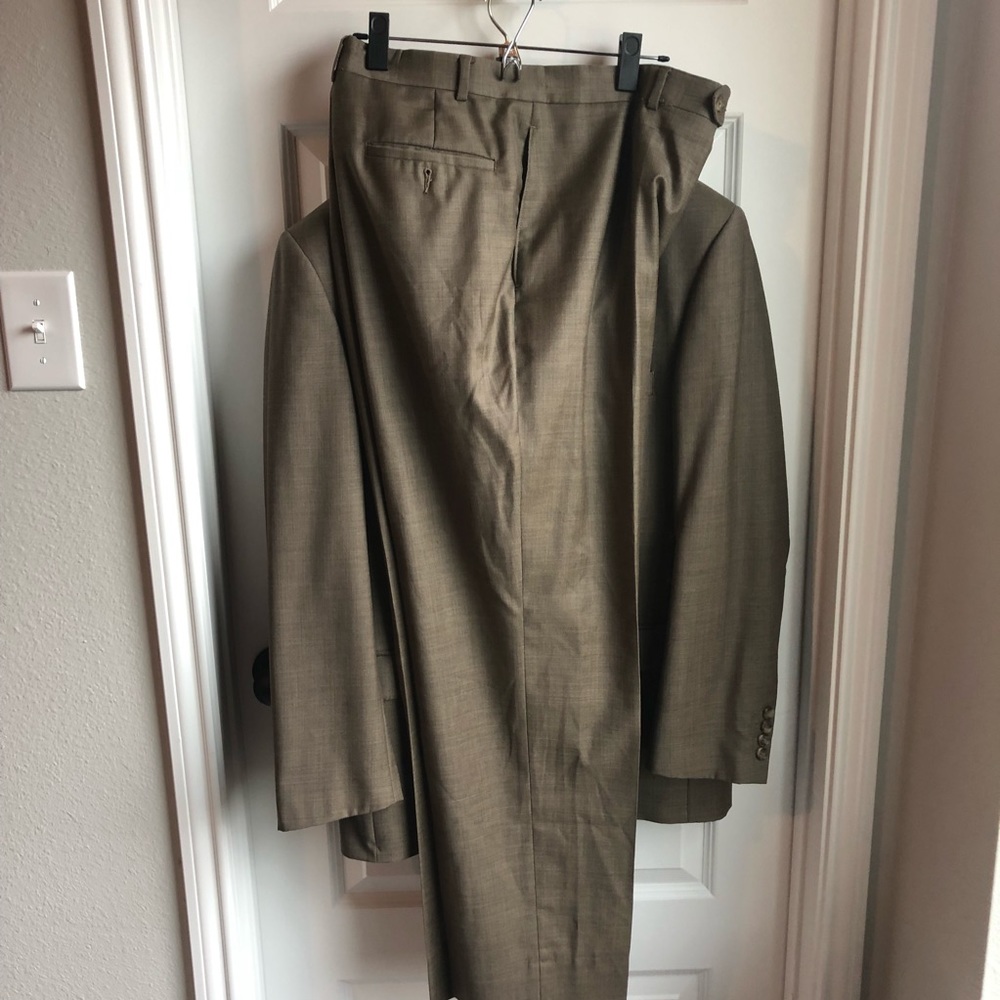 Italian Vested Suit - Picture 7 of 8